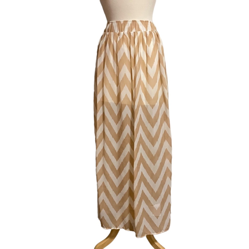 Basically Me chevron high low skirt medium